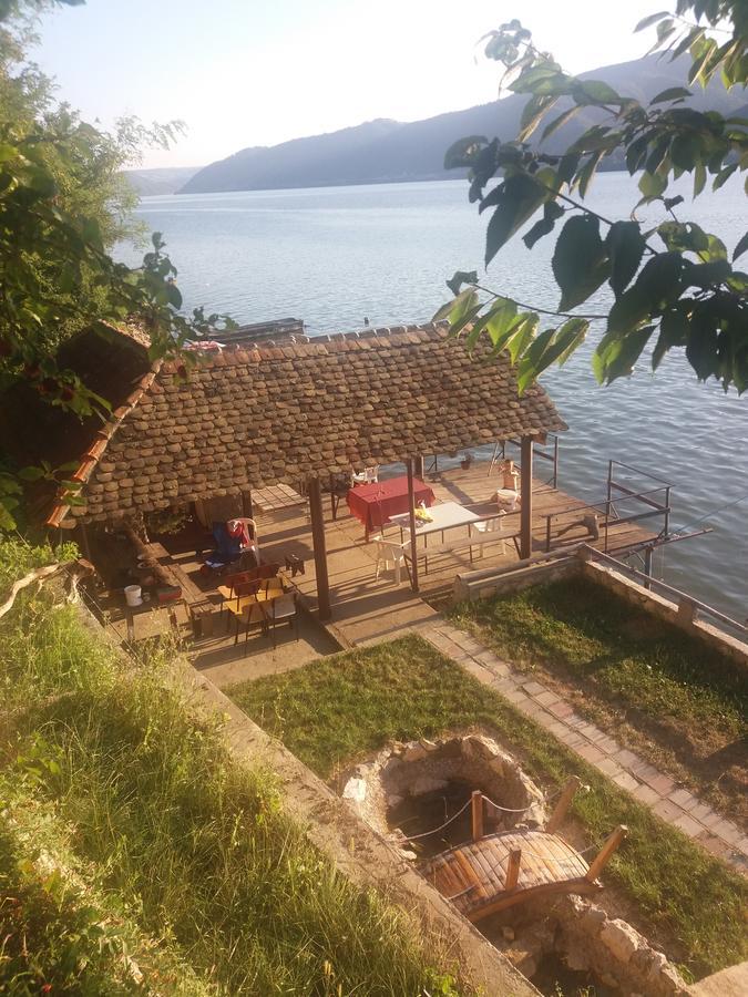 Chalet Ljubicine Kolibe Golubinje Экстерьер фото